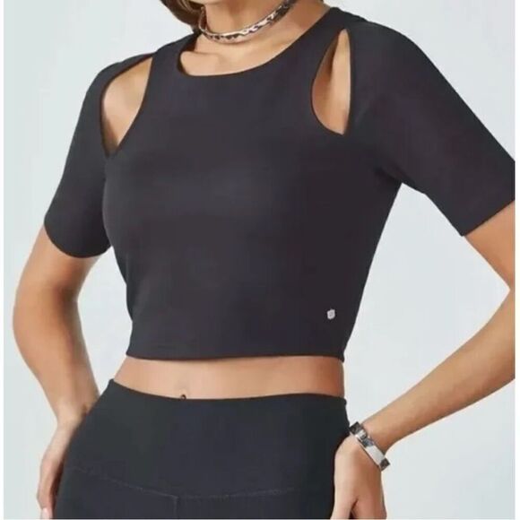Fabletics Eva Black Midi Crop Тор size M - Picture 7 of 8